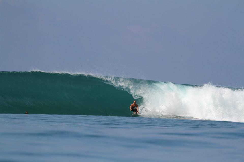 Oseda Nias Surf House Hotel Hilibotodane Buitenkant foto