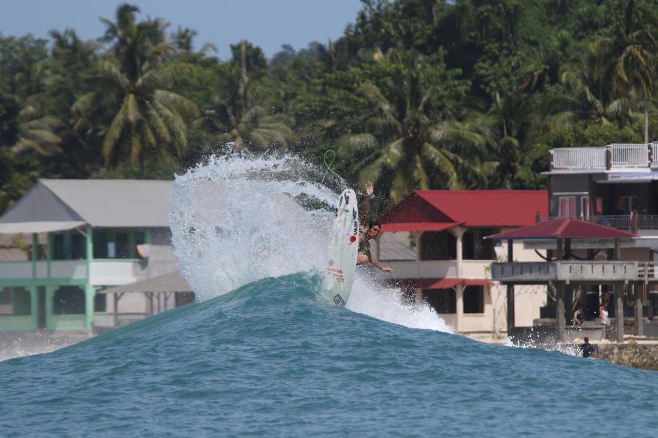 Oseda Nias Surf House Hotel Hilibotodane Buitenkant foto